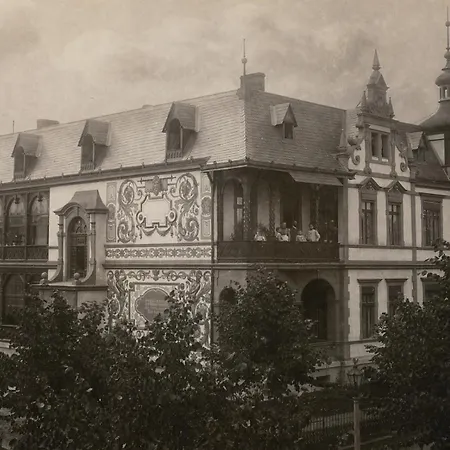 Boogas House -
